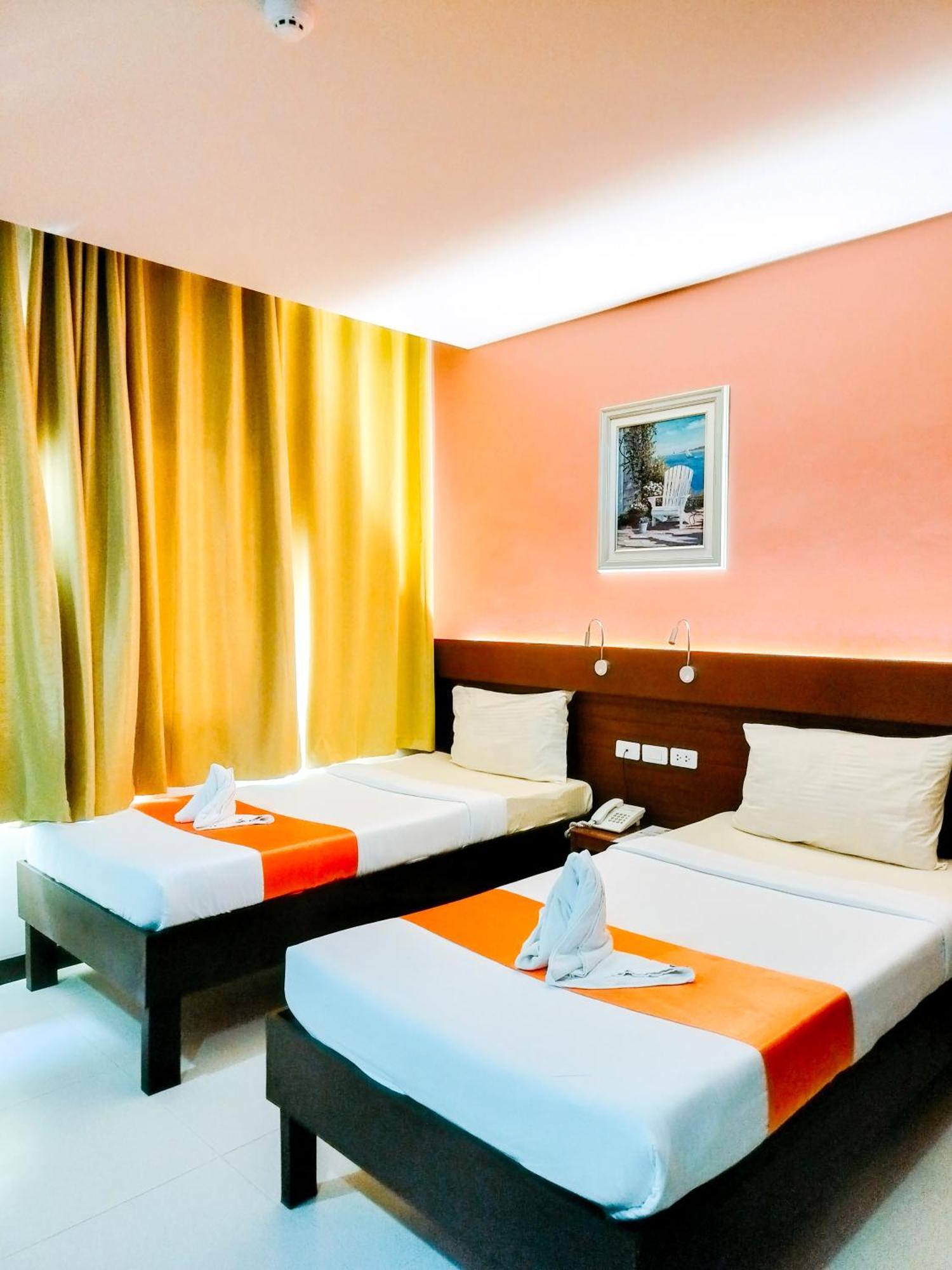 Hotel Cresebo Mansion à Tagbilaran Extérieur photo